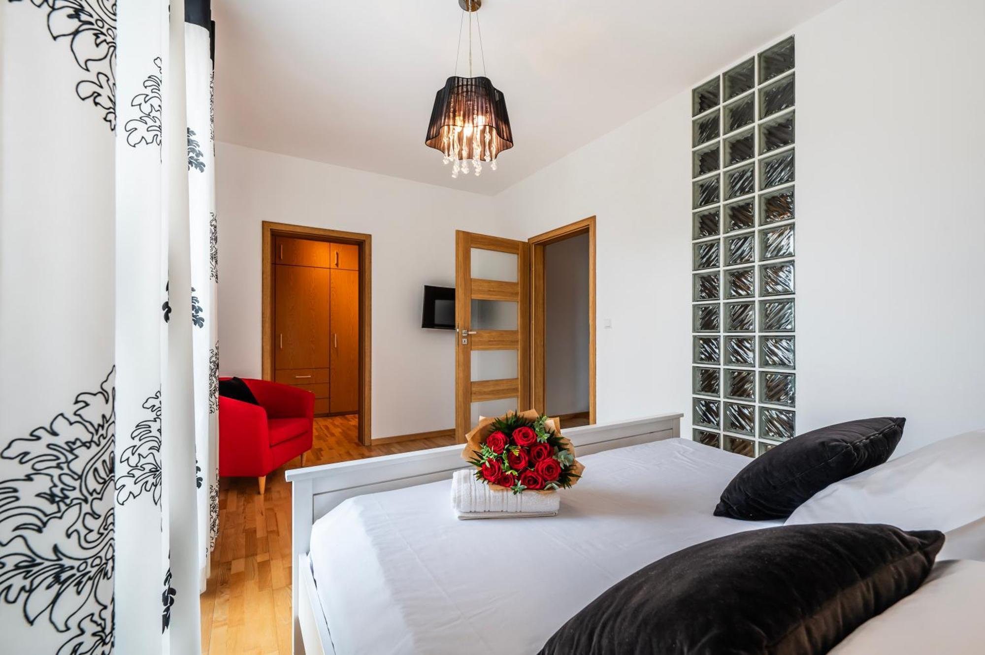 Rimini Moxy Te&Am Cracow Apartment คราคูฟ ภายนอก รูปภาพ