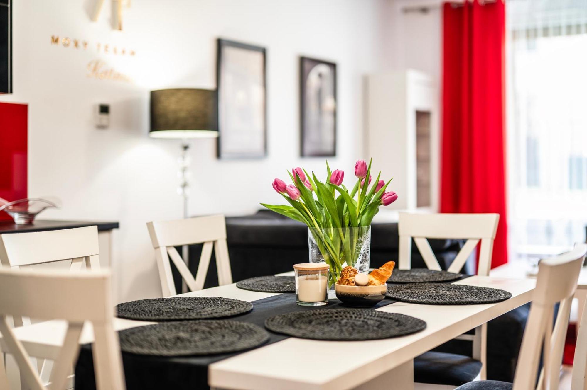 Rimini Moxy Te&Am Cracow Apartment คราคูฟ ภายนอก รูปภาพ