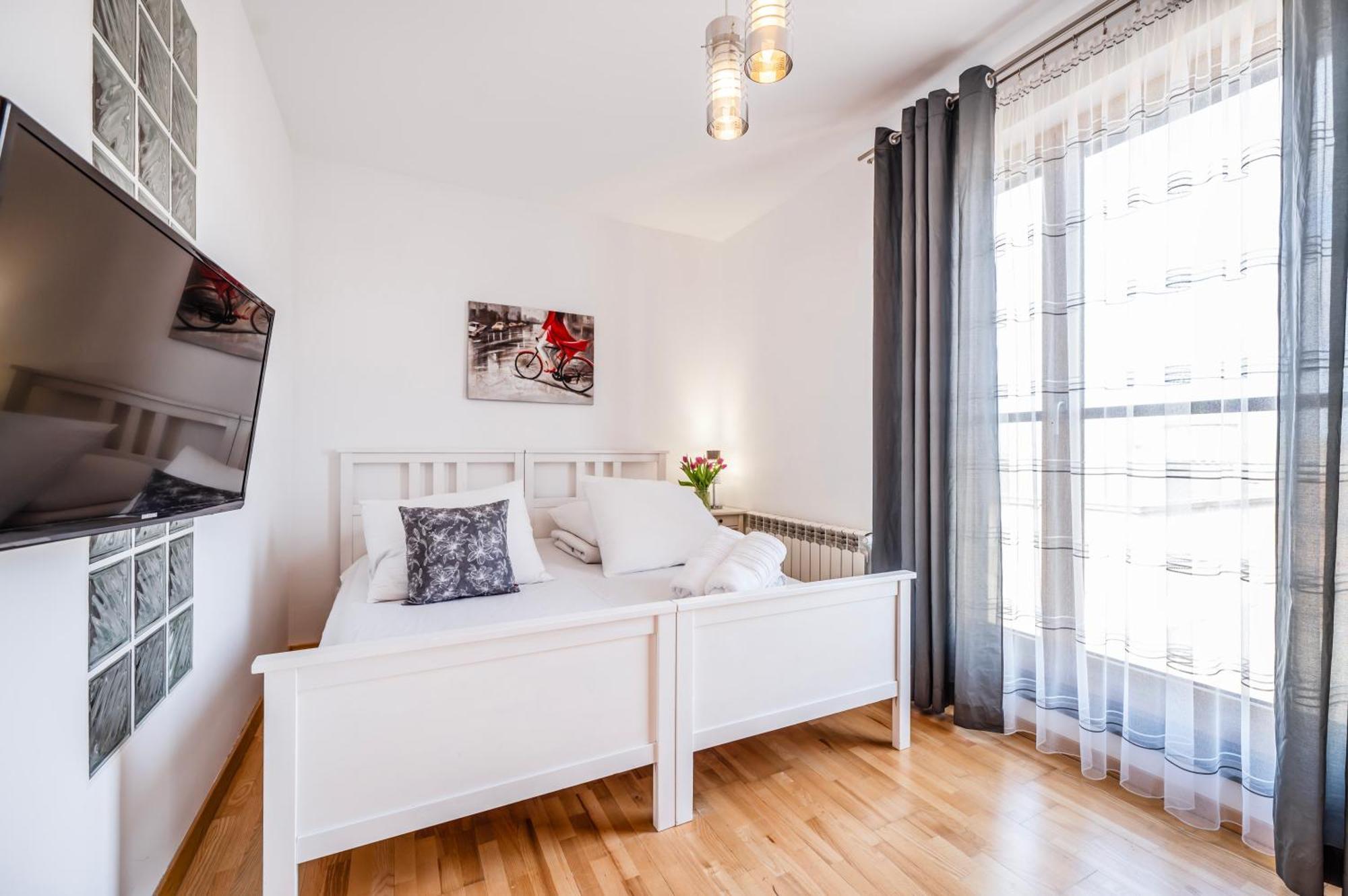 Rimini Moxy Te&Am Cracow Apartment คราคูฟ ภายนอก รูปภาพ
